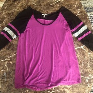 B K E top size small